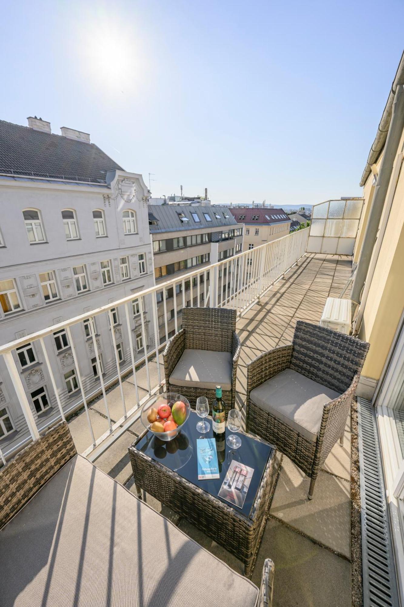 Central Hub Close To Main Station By Jr City Apartments Wien Exterior foto